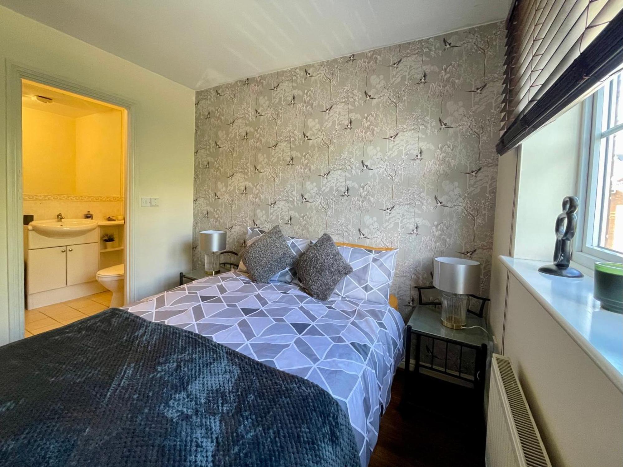 3 Bedroom Detached House Wellingborough Dış mekan fotoğraf